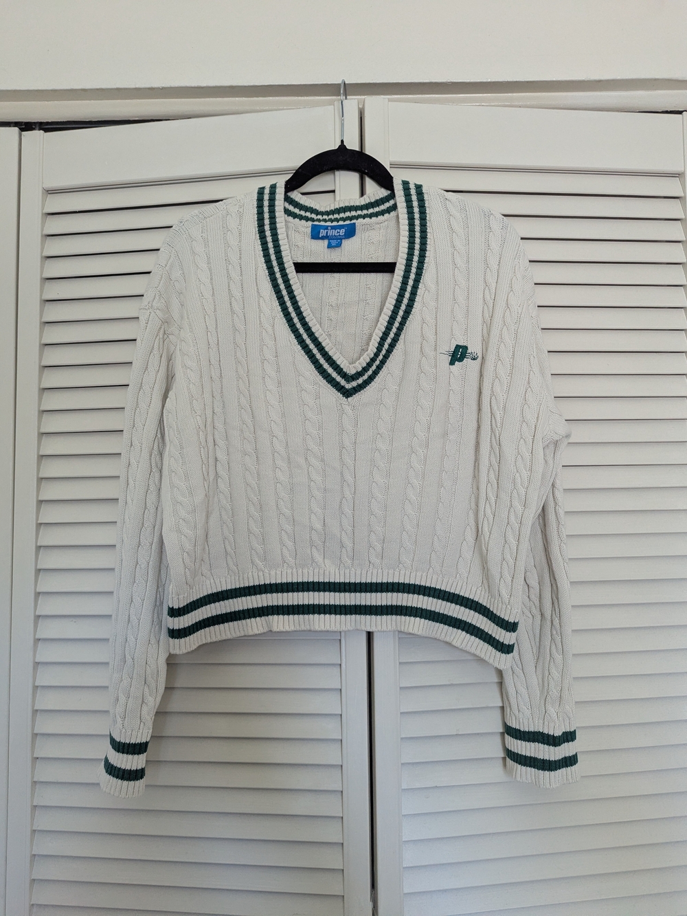 Prince Women's White Cable Knit V-Neck Sweater with Green Trim